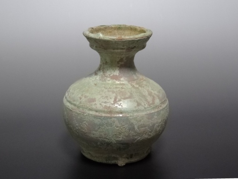 古美術　中国古玩　後漢　一世紀頃　　発掘品　　銀化小壺　緑釉